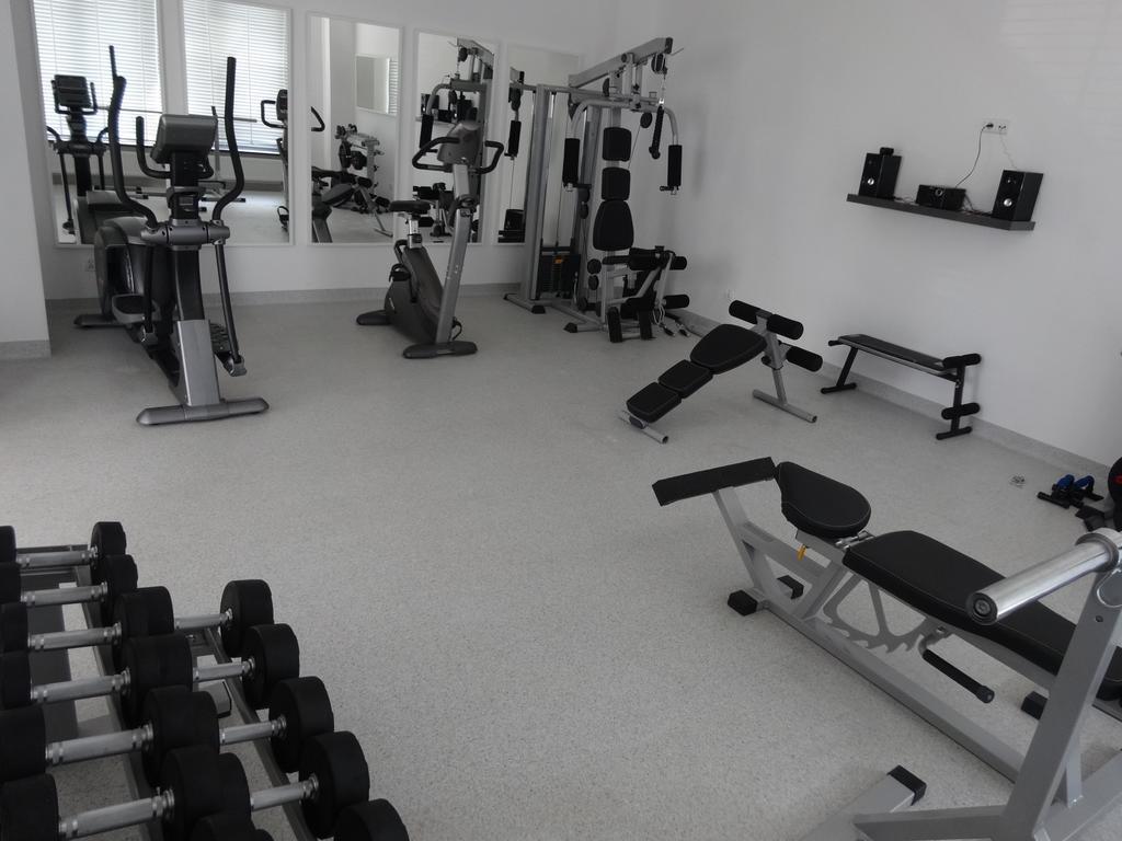 Rezydencja Apartamenty Ostrowski Ustronie Morskie Luaran gambar